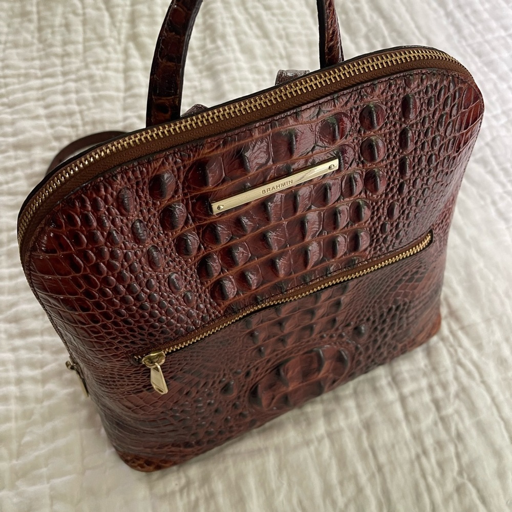 Gorgeous BRAHMIN Melbourne Felicity Backpack purse in Walnut color!